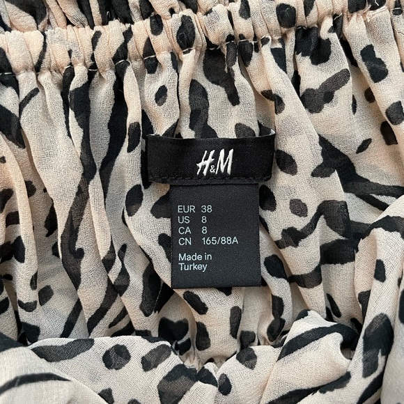 H&M strapless maxi, light pink, Size 8 - Picture 3 of 3